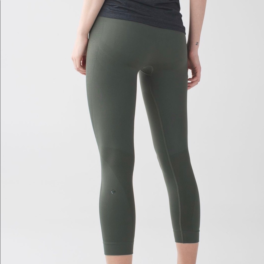 lululemon Zone In Crop